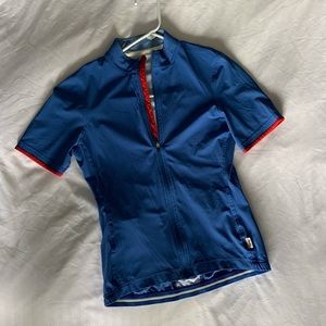 Rapha Souplesse short-sleeve women’s cycling jersey.